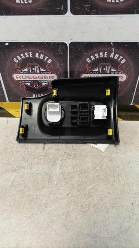Commande retroviseurs CITROEN C3 3 PHASE 2 Essence - 1