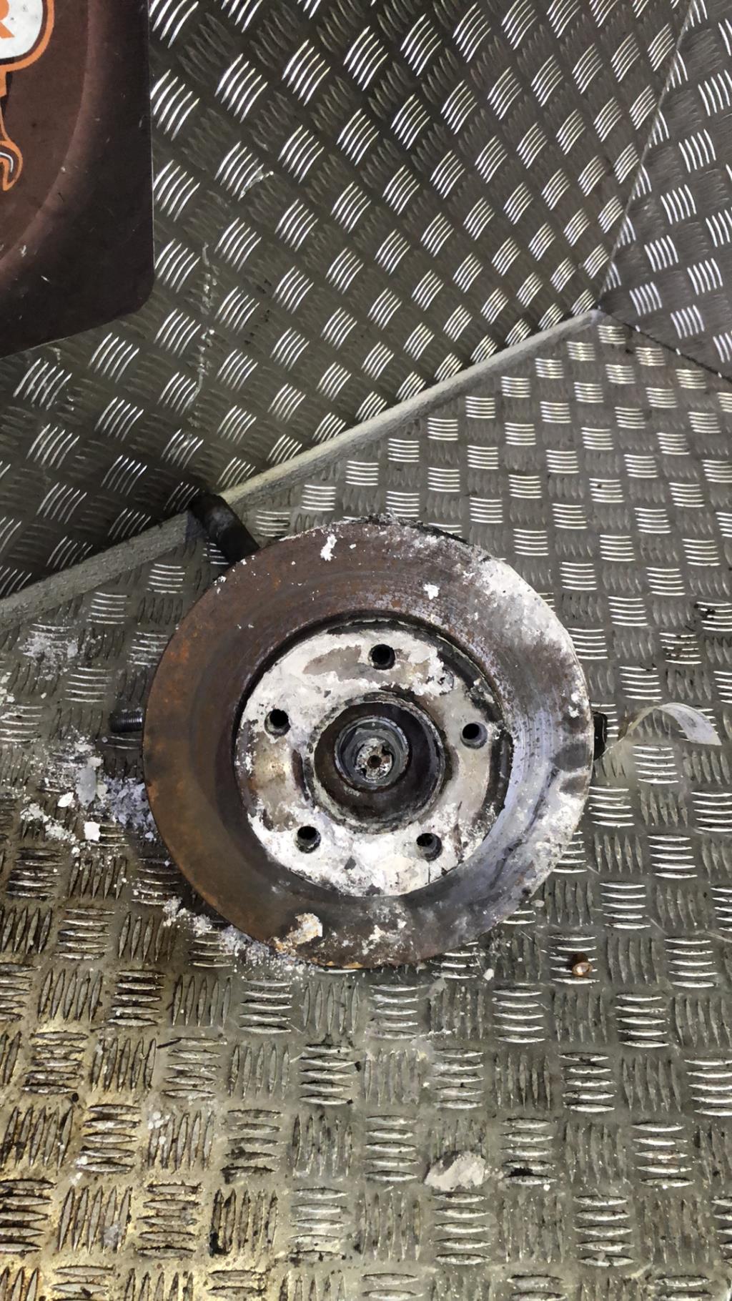 Moyeu avant droit RENAULT MASTER 3 PHASE 1 Diesel - 1