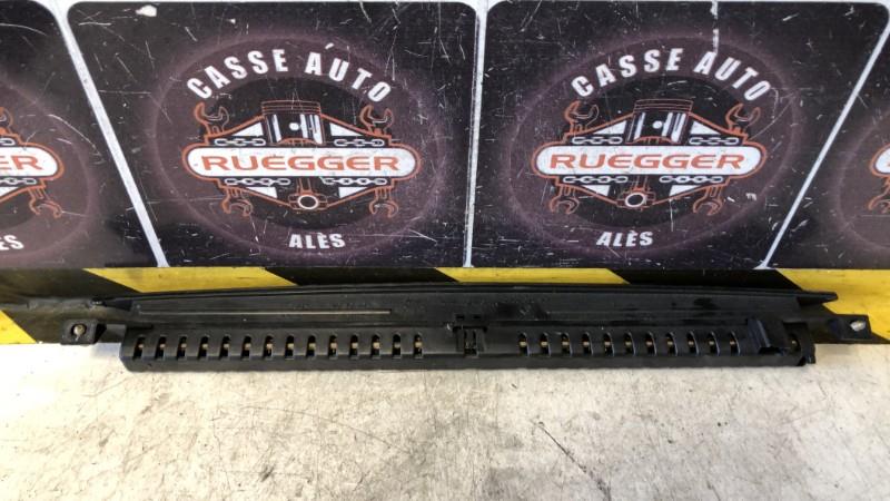 Feu arriere stop central VOLKSWAGEN GOLF 4 Diesel - 1