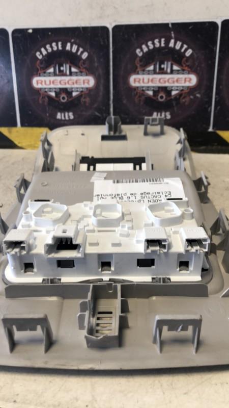 Eclairage de plafonnier CITROEN C4 CACTUS Diesel - 1