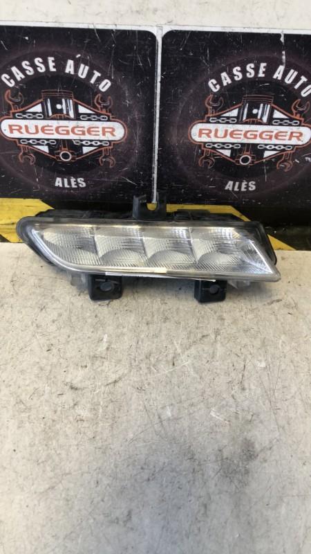 Feu diurne avant gauche RENAULT CAPTUR 1 PHASE 1 Diesel - 1
