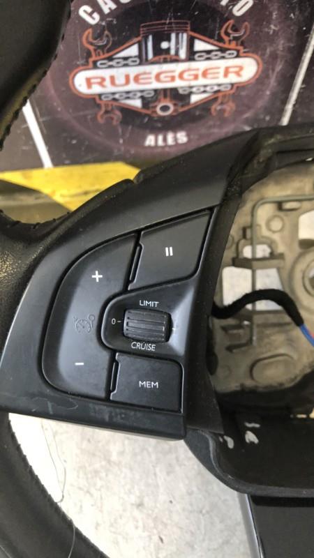 Volant CITROEN C4 CACTUS Diesel - 1