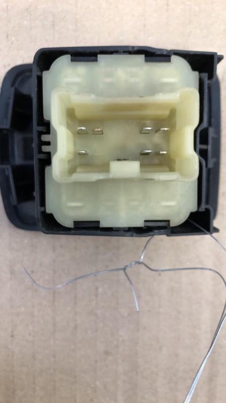 Interrupteur de leve vitre avant gauche JEEP COMPASS 1 PHASE 1 Diesel - 1