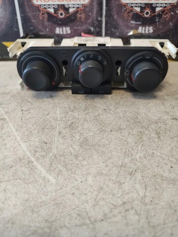 Commande chauffage SEAT IBIZA 3 PHASE 2 Essence - 1