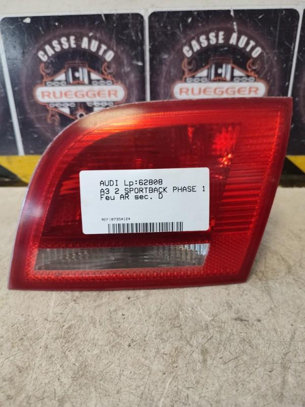 Feu arriere secondaire droit (feux) AUDI A3 2 SPORTBACK PHASE 1 Diesel - 1
