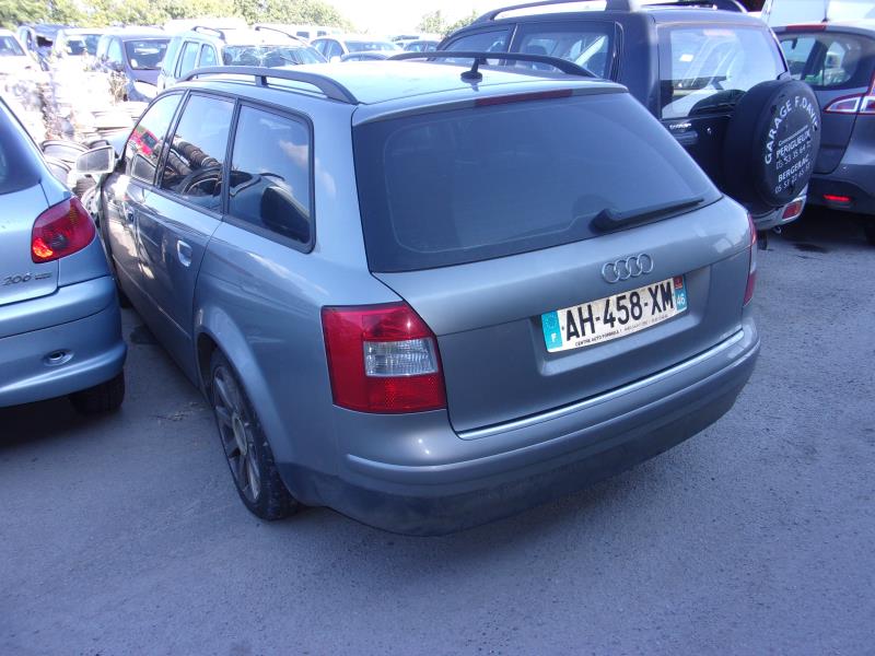 Feu arriere principal droit (feux) AUDI A4 2 AVANT PHASE 1 BREAK Diesel - 1