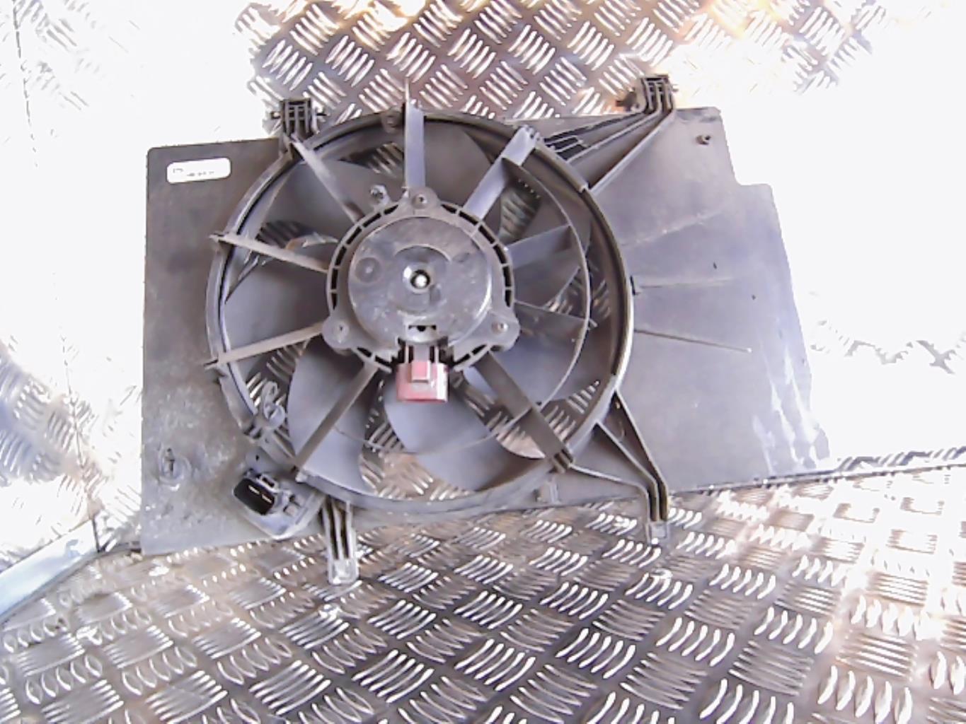 Buse FORD FIESTA 6 PHASE 1 Diesel - 1