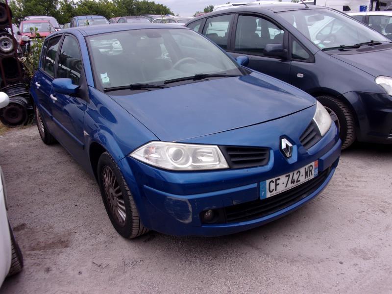 Feu arriere stop central RENAULT MEGANE 2 PHASE 2 Diesel - 1