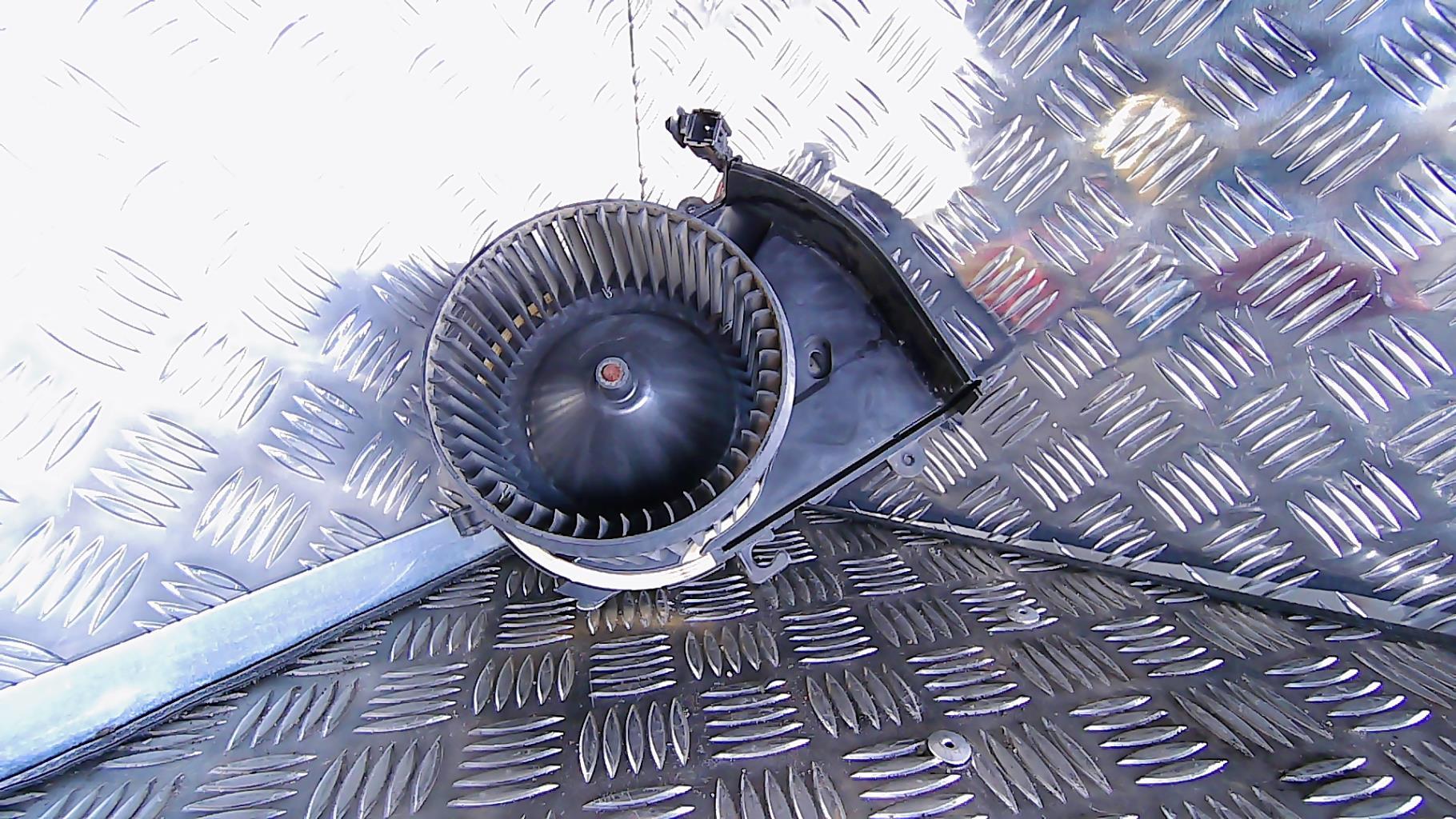 Ventilateur chauffage PEUGEOT EXPERT 2 Diesel - 1