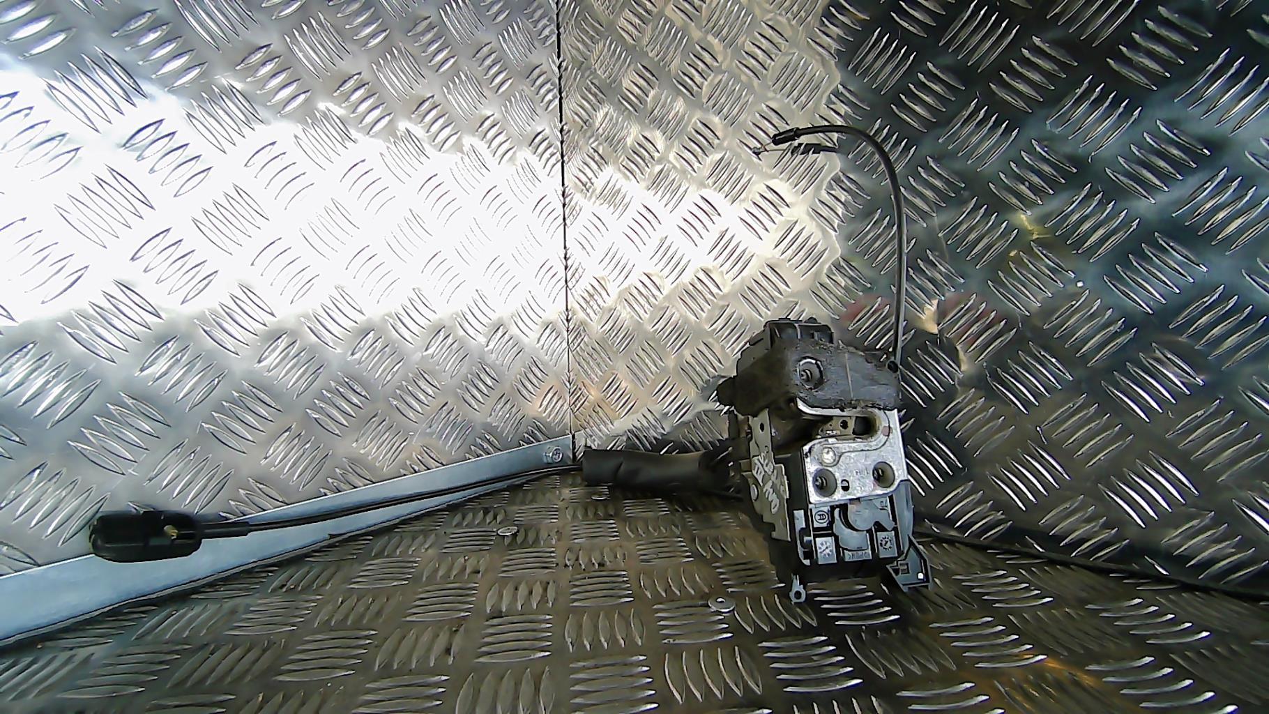 Serrure avant droit RENAULT SCENIC 3 PHASE 1 Diesel - 1