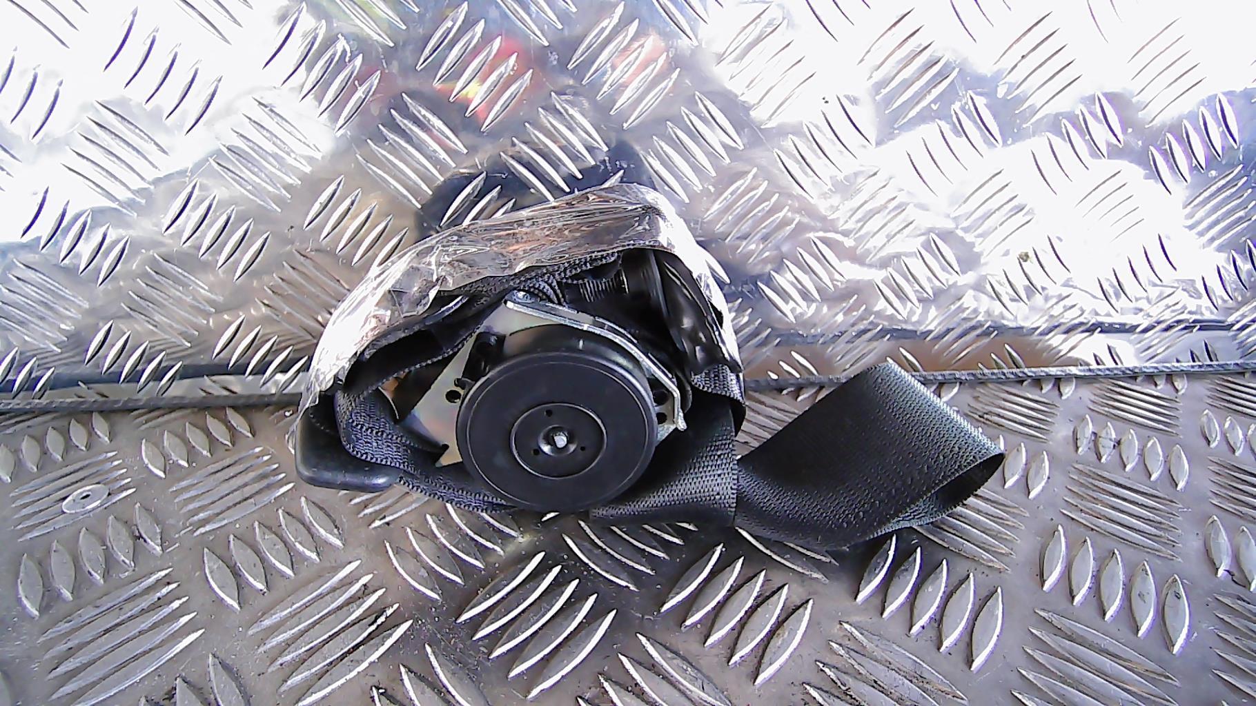 Ceinture arriere gauche OPEL CORSA D PHASE 1 Essence - 1