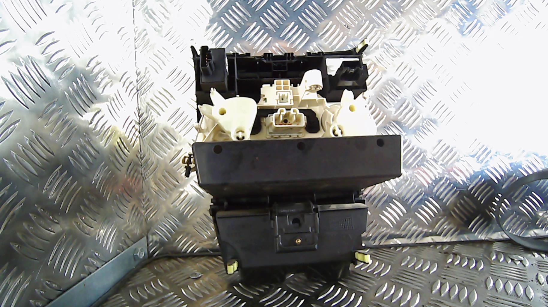 Commande chauffage TOYOTA COROLLA 9 PHASE 2 Diesel - 1