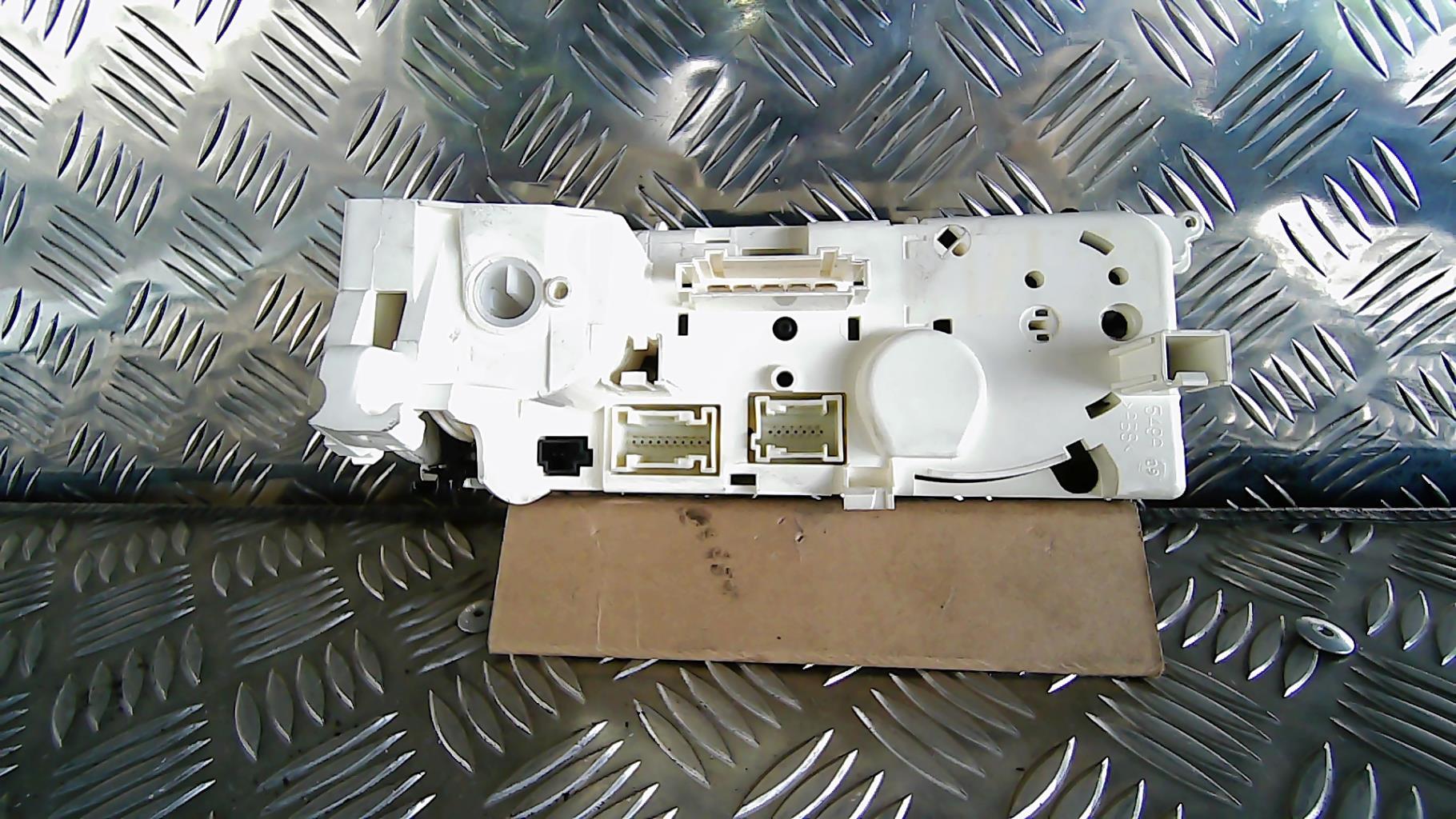 Commande chauffage MERCEDES CLASSE A 169 PHASE 2 Diesel - 1