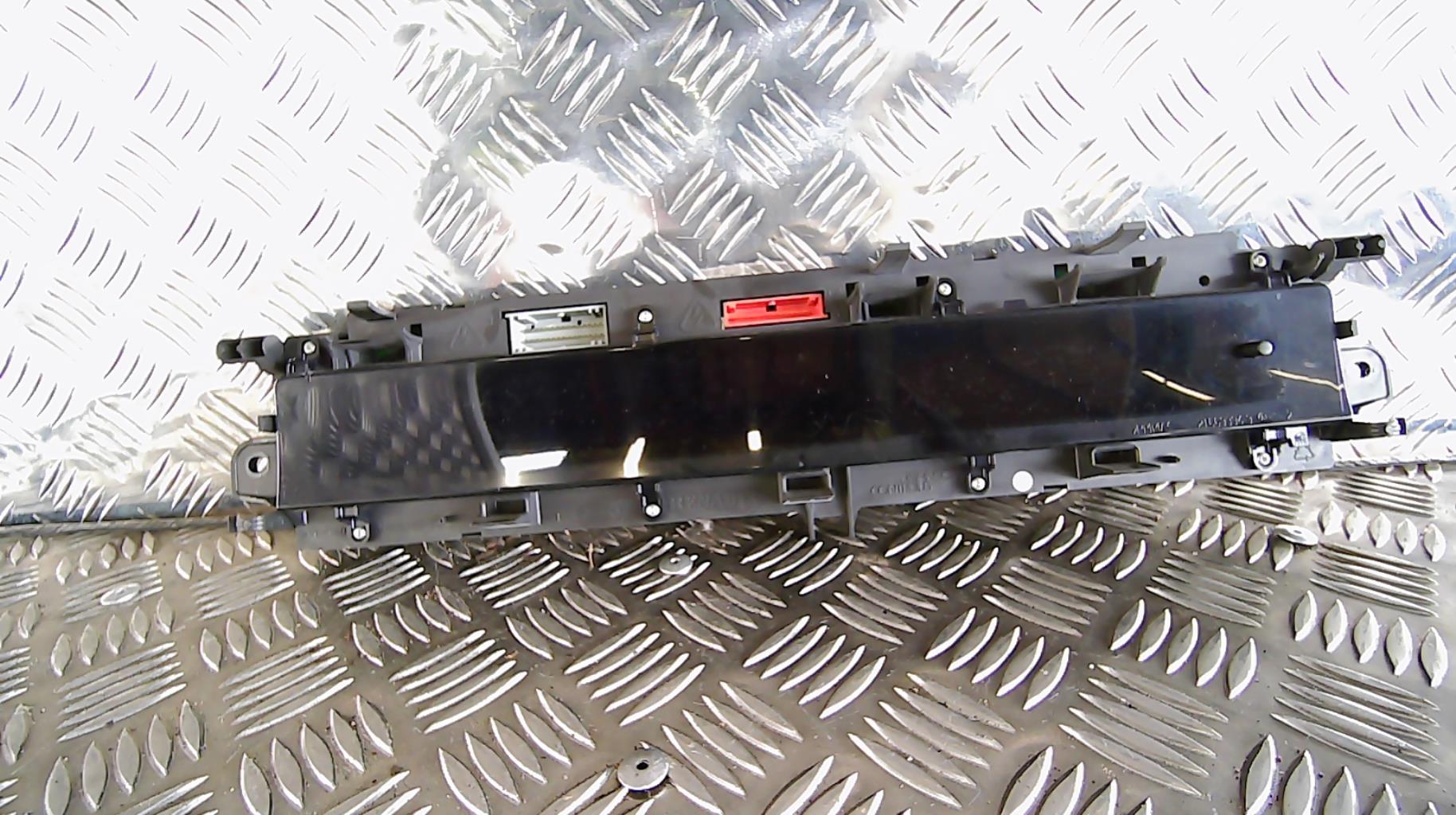 Compteur RENAULT SCENIC 2 PHASE 2 Diesel - 1