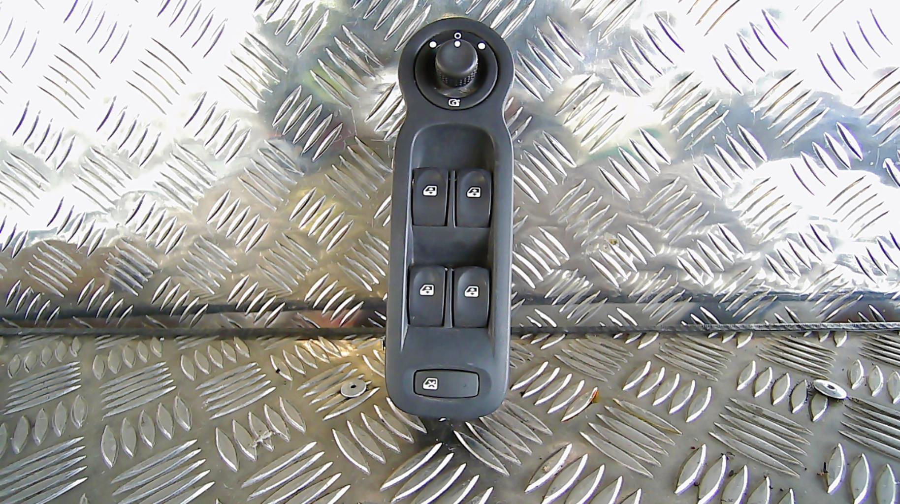 Interrupteur de leve vitre RENAULT GRAND MODUS PHASE 2 Diesel - 1