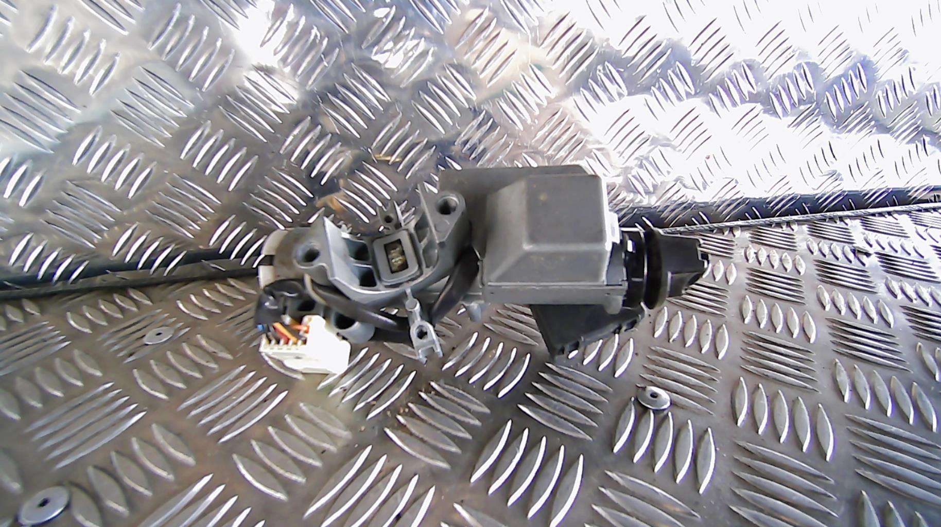 Neiman SUZUKI SWIFT 3 Essence - 1