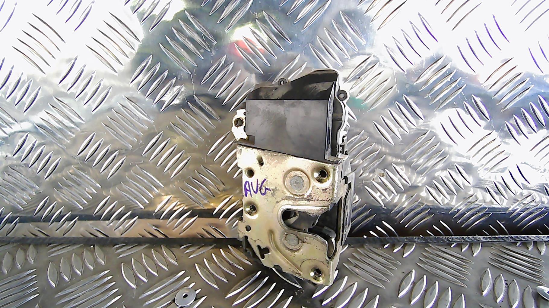 Serrure avant gauche CITROEN C5 1 PHASE 2 BREAK Diesel - 1