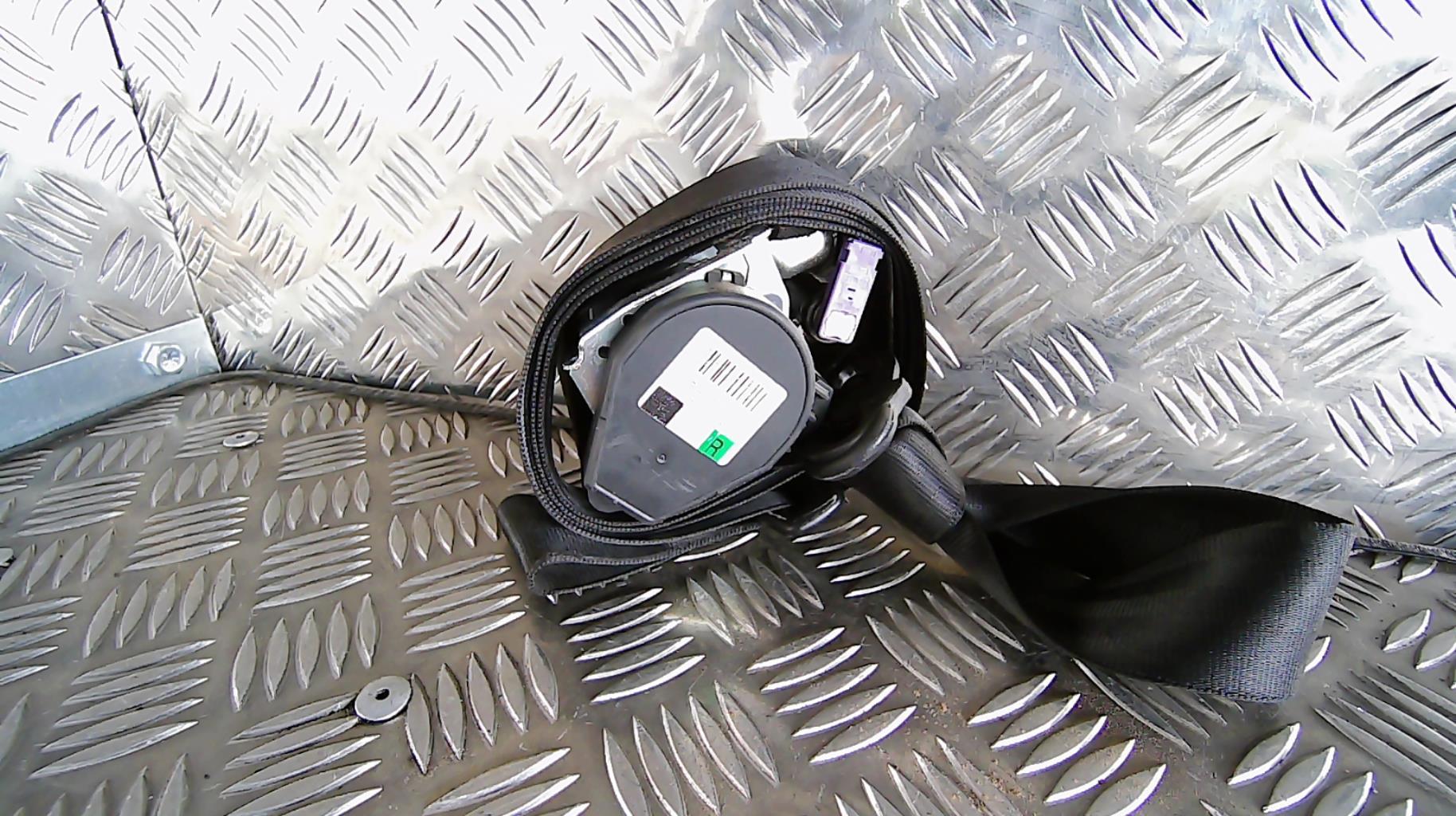 Ceinture avant droit AUDI A3 2 PHASE 1 Diesel - 1