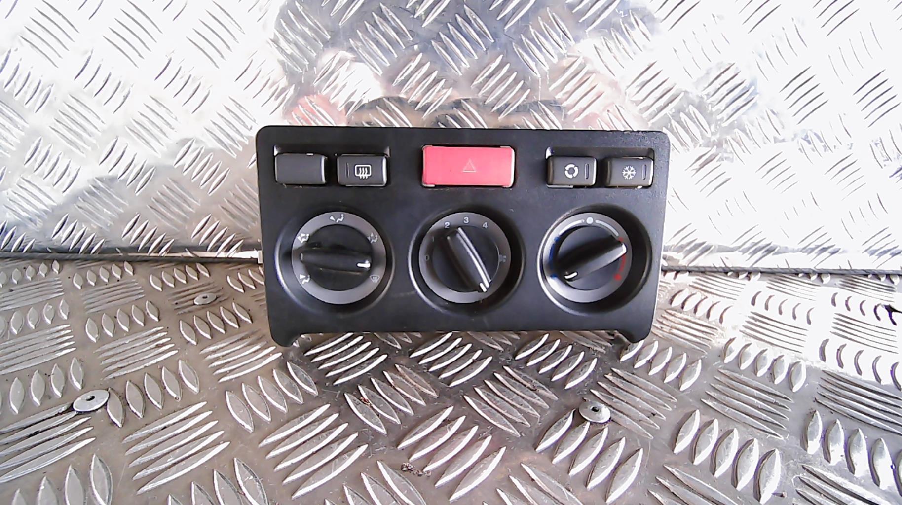 Commande chauffage LAND ROVER FREELANDER 1 PHASE 4 Diesel - 1