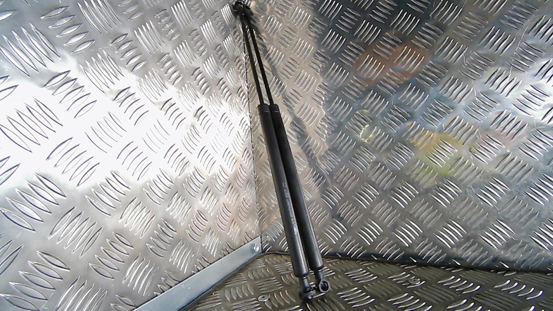 Verin de coffre FORD MONDEO 1 PHASE 1 Essence - 1