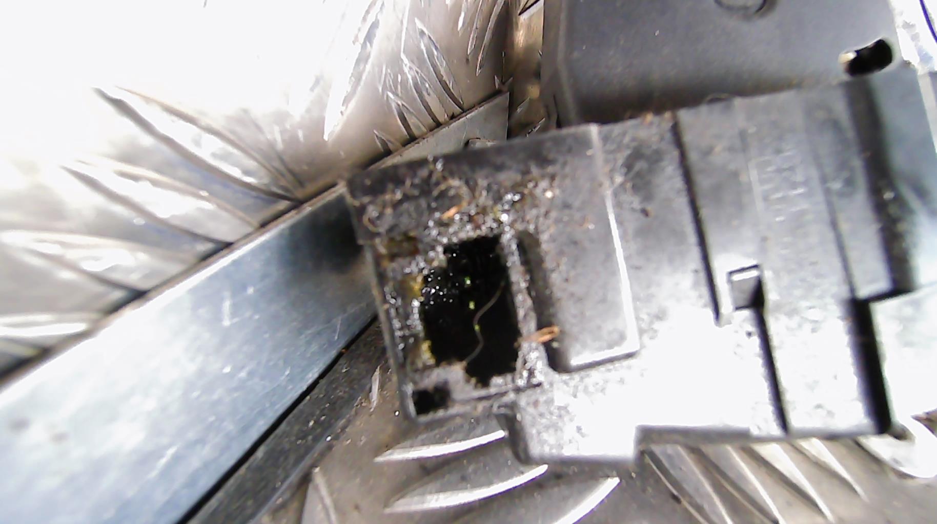 Serrure de coffre PEUGEOT 207 PHASE 1 BREAK Diesel - 1
