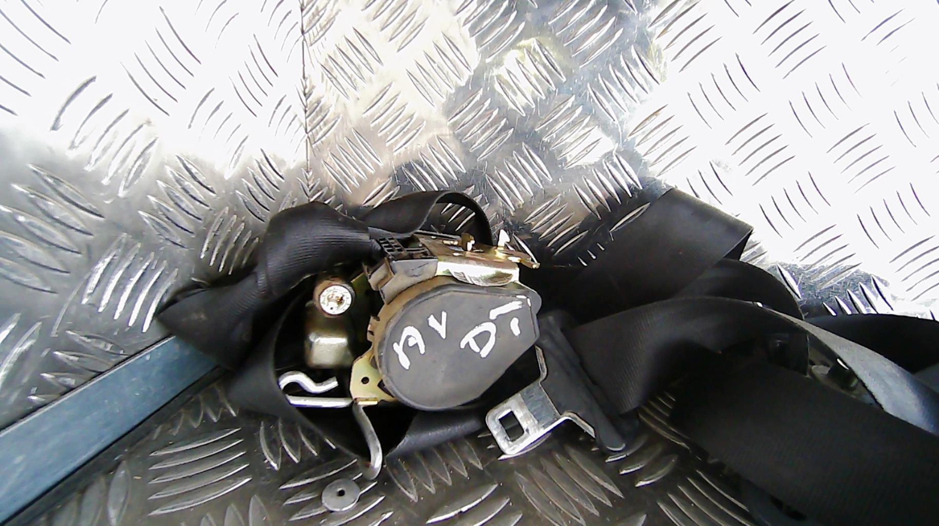 Ceinture avant droit CITROEN C4 1 PHASE 1 Essence - 1