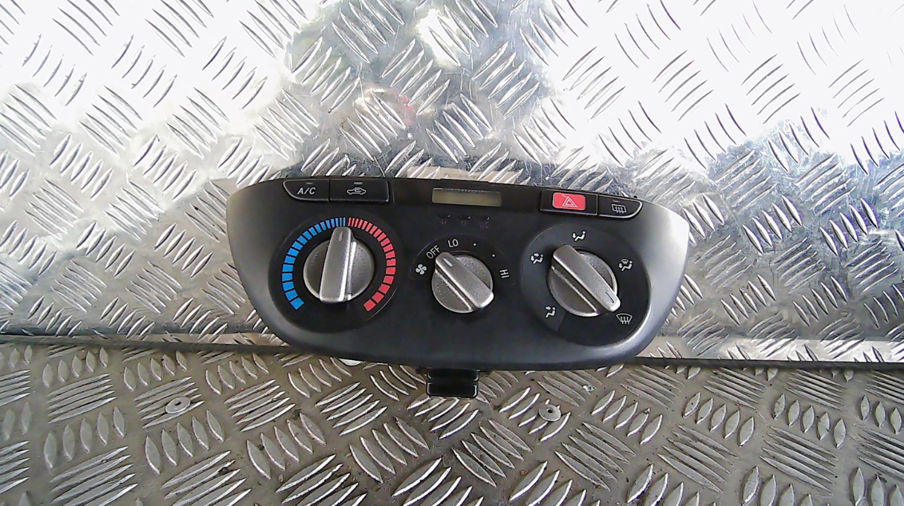 Commande chauffage TOYOTA RAV4 2 PHASE 1 Diesel - 1
