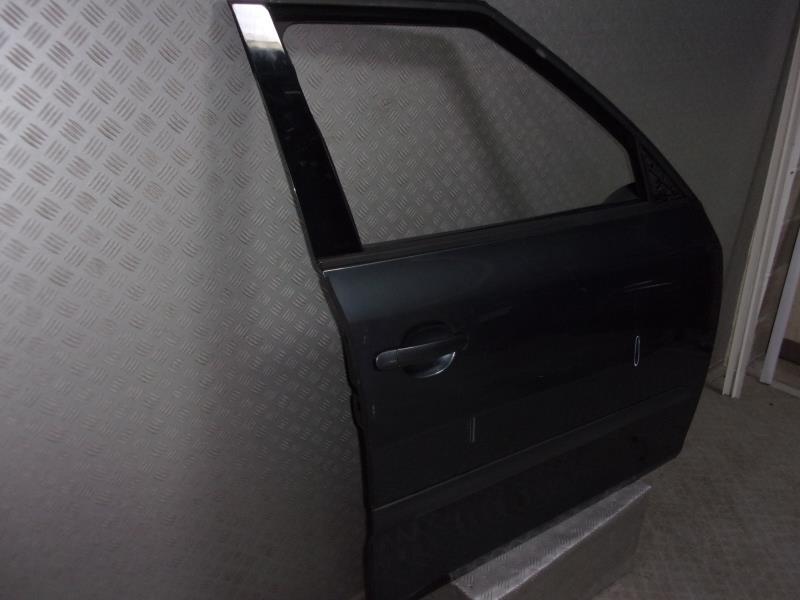 Porte avant droit SKODA FABIA 2 PHASE 1 BREAK Diesel - 1