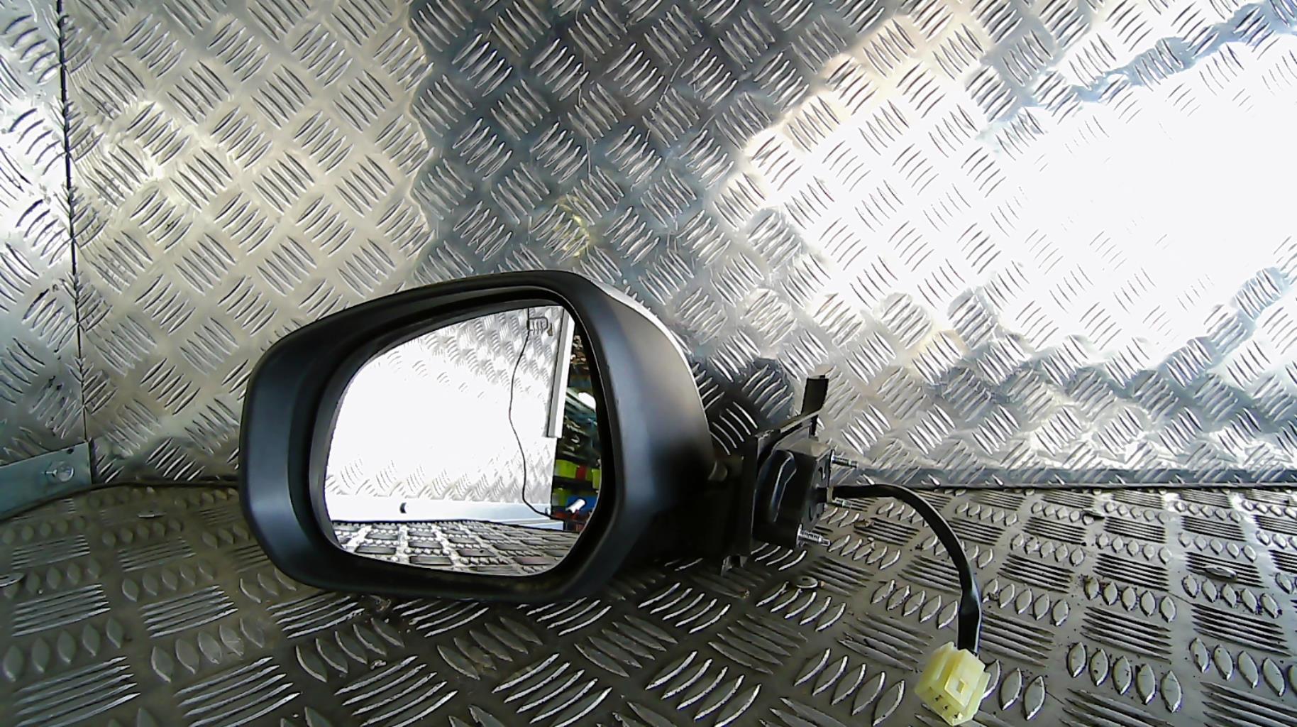 Retroviseur gauche SUZUKI SPLASH Diesel - 1