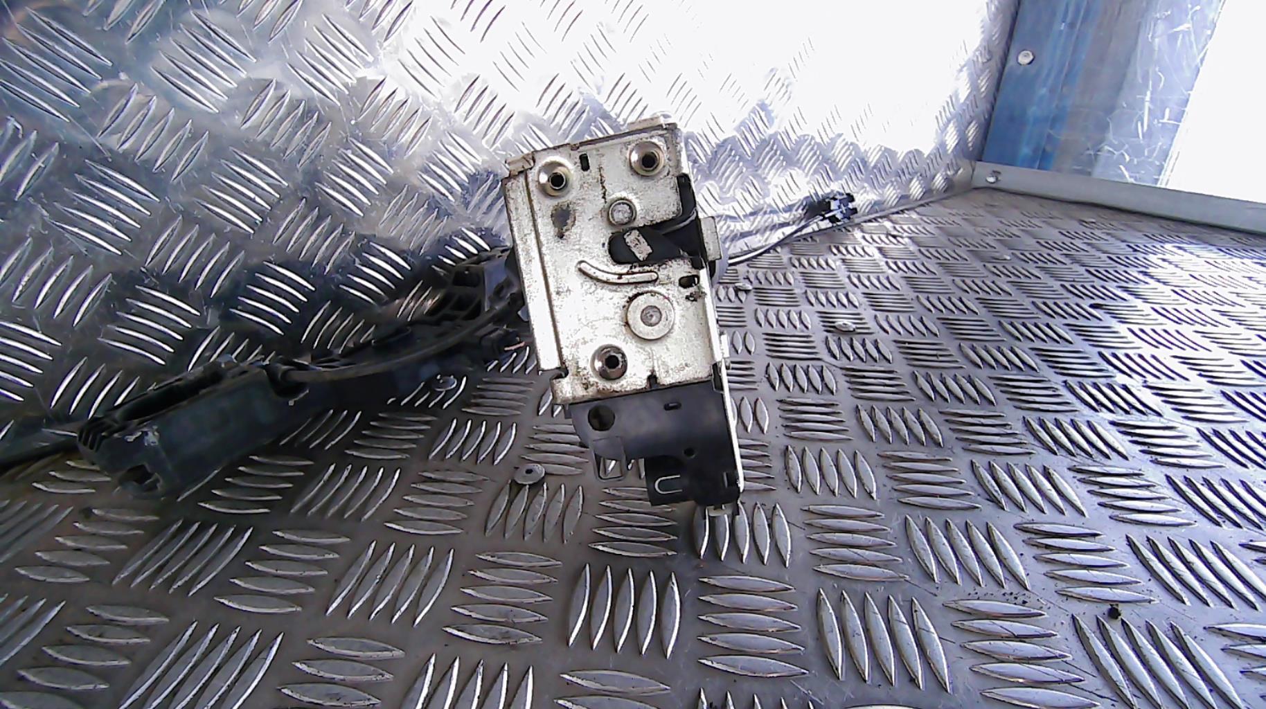 Serrure avant droit RENAULT VEL SATIS PHASE 2 Diesel - 1