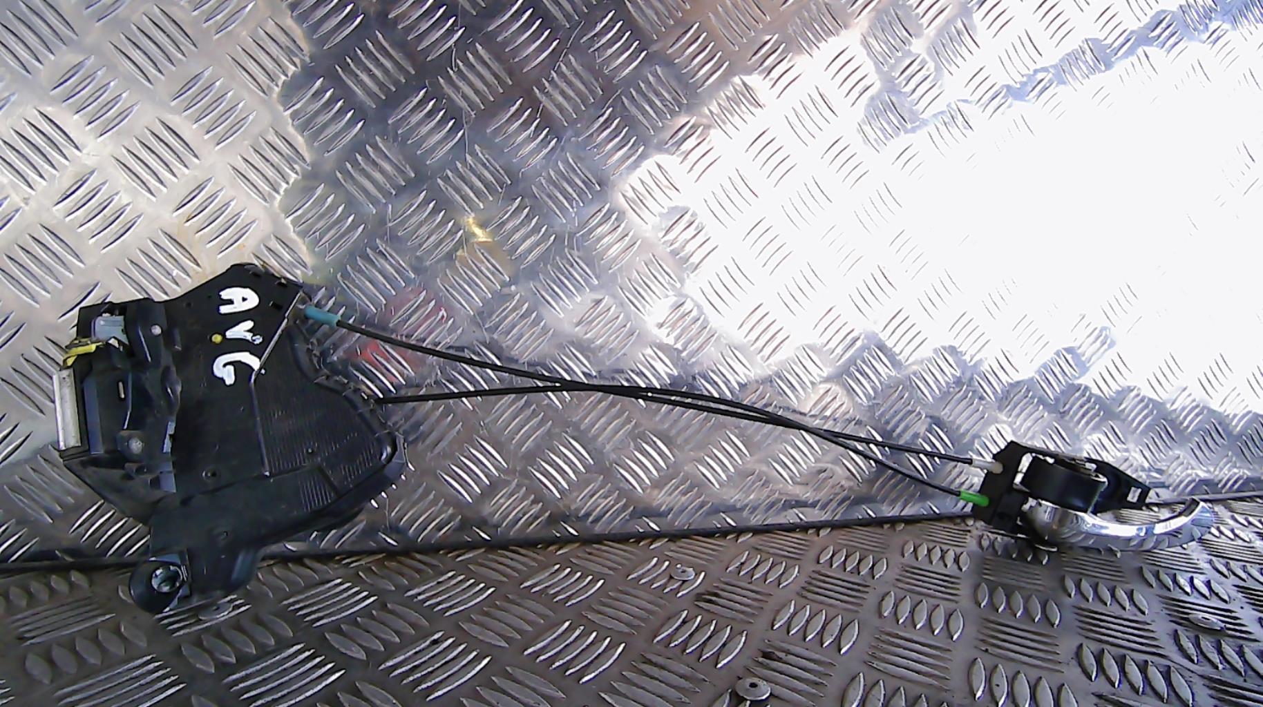 Serrure avant gauche TOYOTA RAV4 3 PHASE 1 Diesel - 1