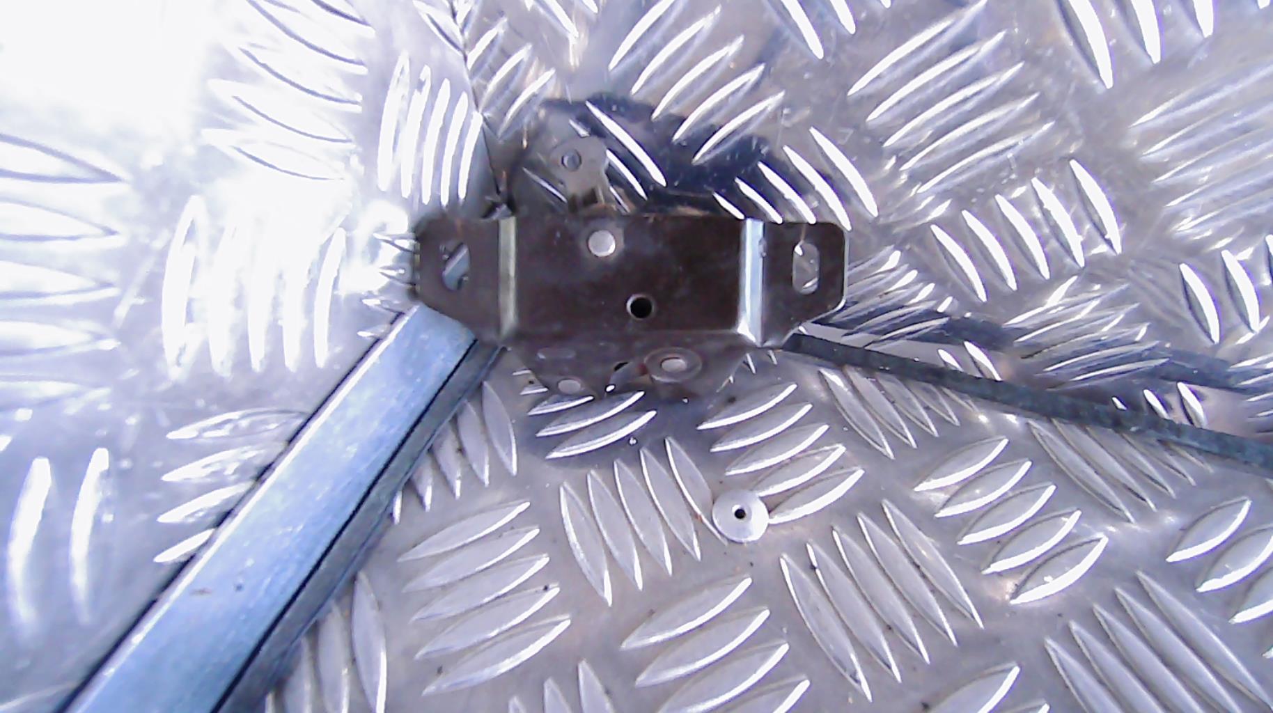 Serrure de coffre PEUGEOT 306 PHASE 2 Diesel - 1