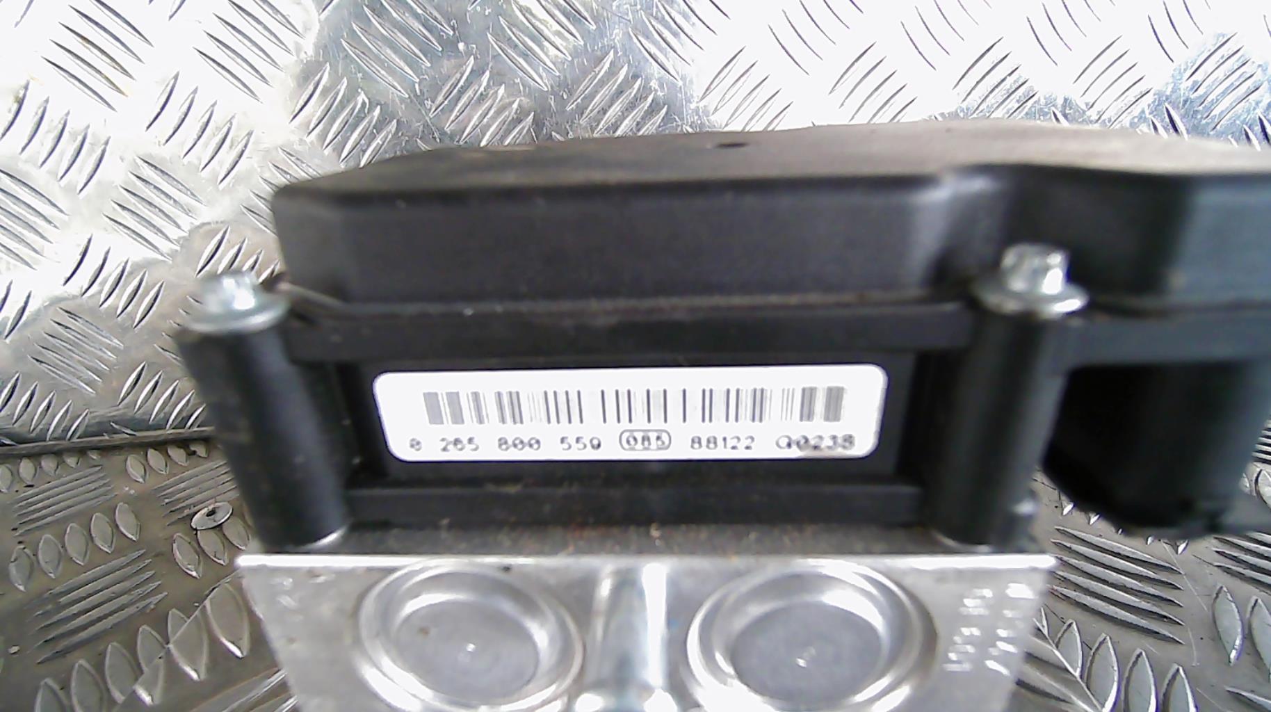 Bloc ABS (freins anti-blocage) RENAULT CLIO 3 PHASE 1 Essence - 1