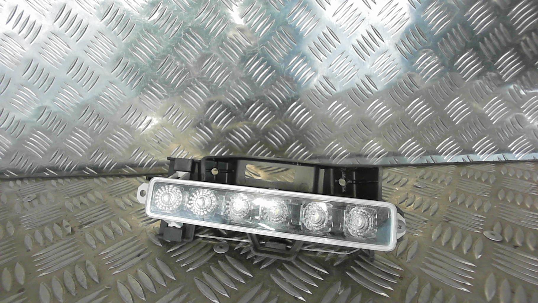 Feu diurne avant droit RENAULT CLIO 4 PHASE 1 Diesel - 1