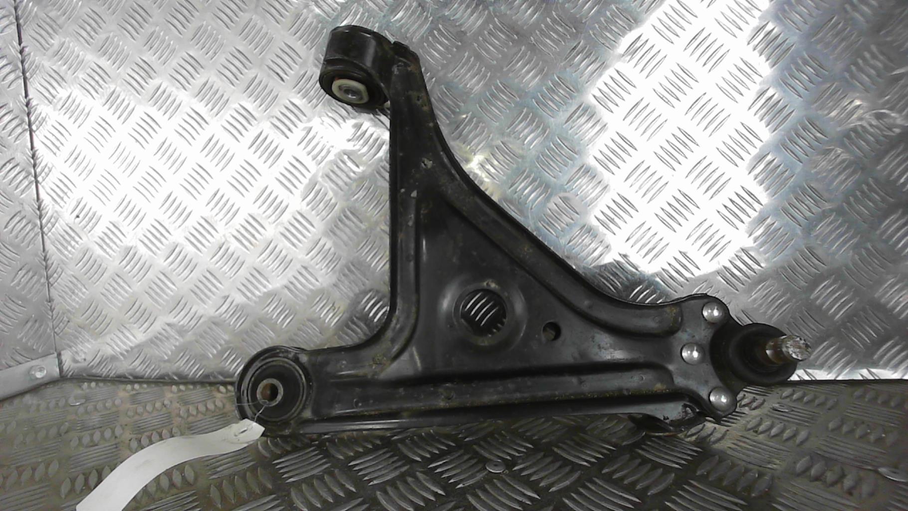 Triangle inferieur avant droit OPEL OMEGA B PHASE 1 Diesel - 1