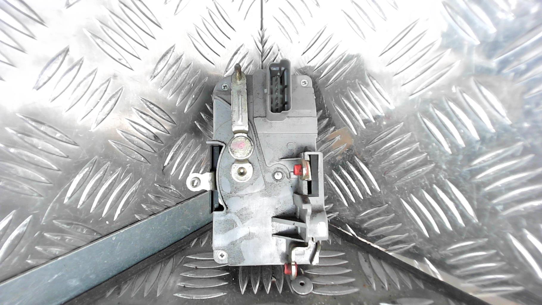 Serrure avant droit PEUGEOT 806 PHASE 2 Diesel - 1