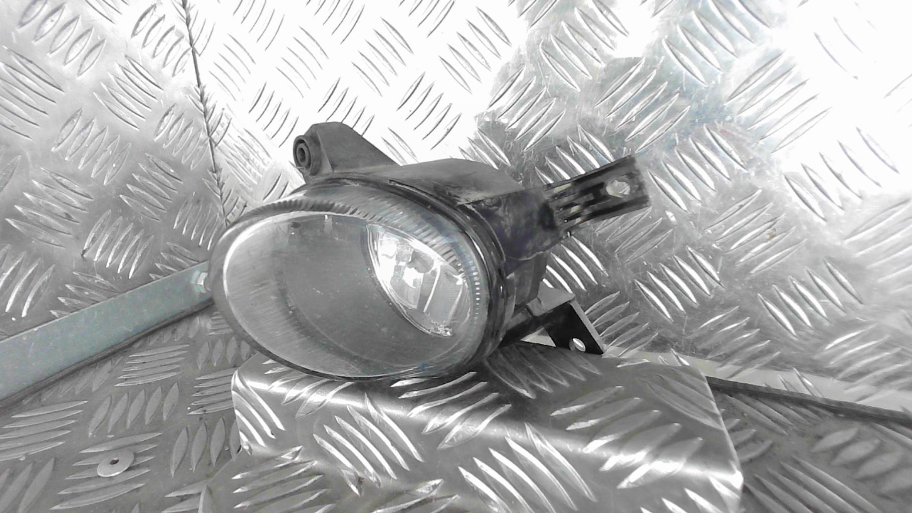 Anti brouillard gauche (feux) AUDI A4 2 AVANT PHASE 2 BREAK Diesel - 1