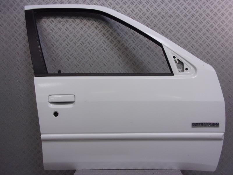 Porte avant droit PEUGEOT 306 BREAK Diesel - 1