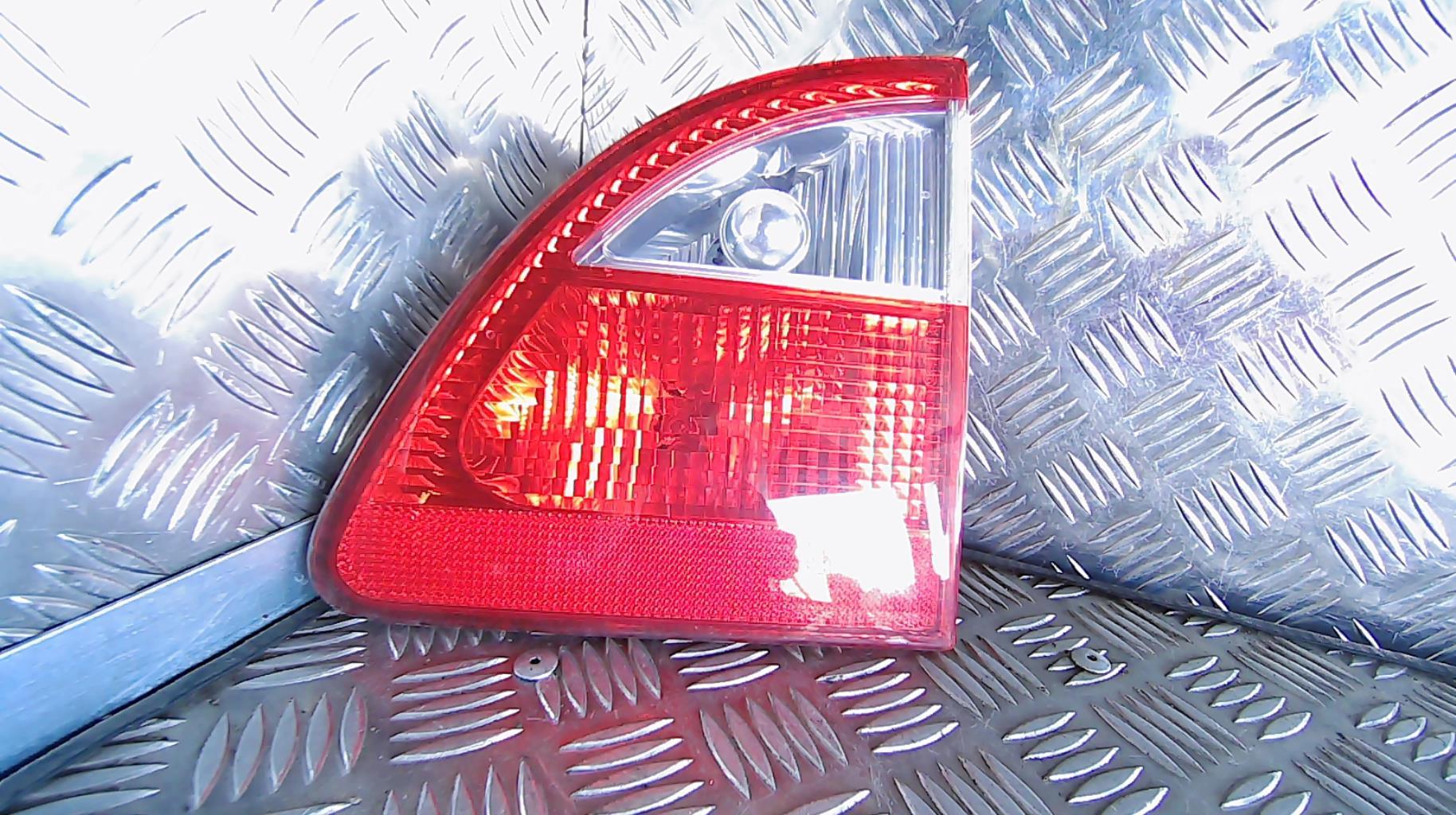Feu arriere secondaire droit (feux) FORD GALAXY 1 PHASE 2 Diesel - 1