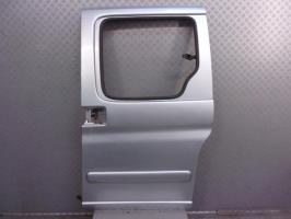 Porte laterale gauche