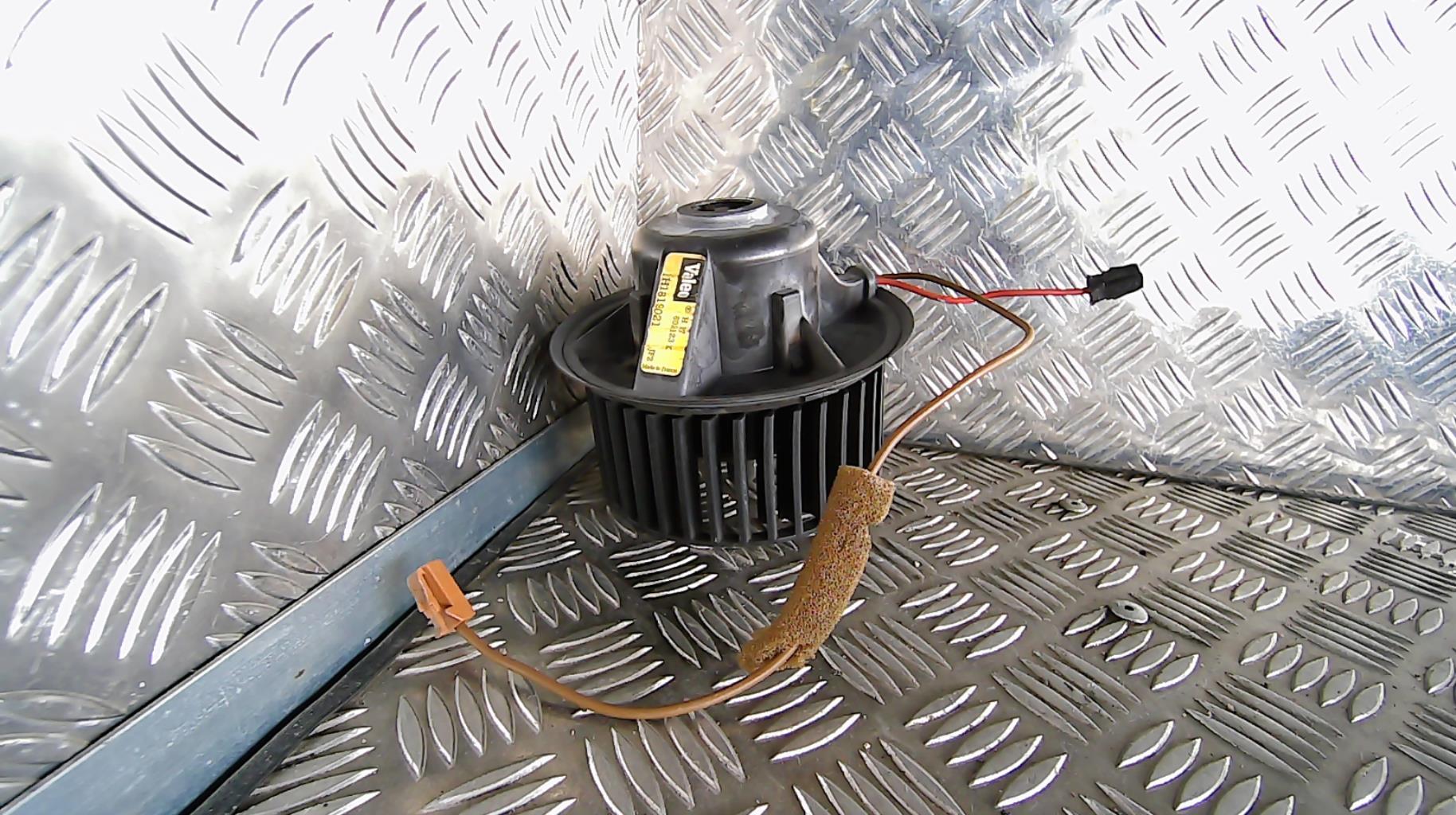 Ventilateur chauffage VOLKSWAGEN GOLF 3 Essence - 1