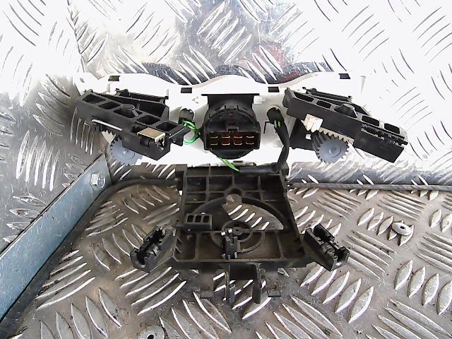 Commande chauffage HYUNDAI GETZ PHASE 1 Diesel - 1