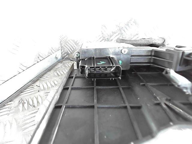 Serrure avant gauche FORD FUSION PHASE 2 Diesel - 1