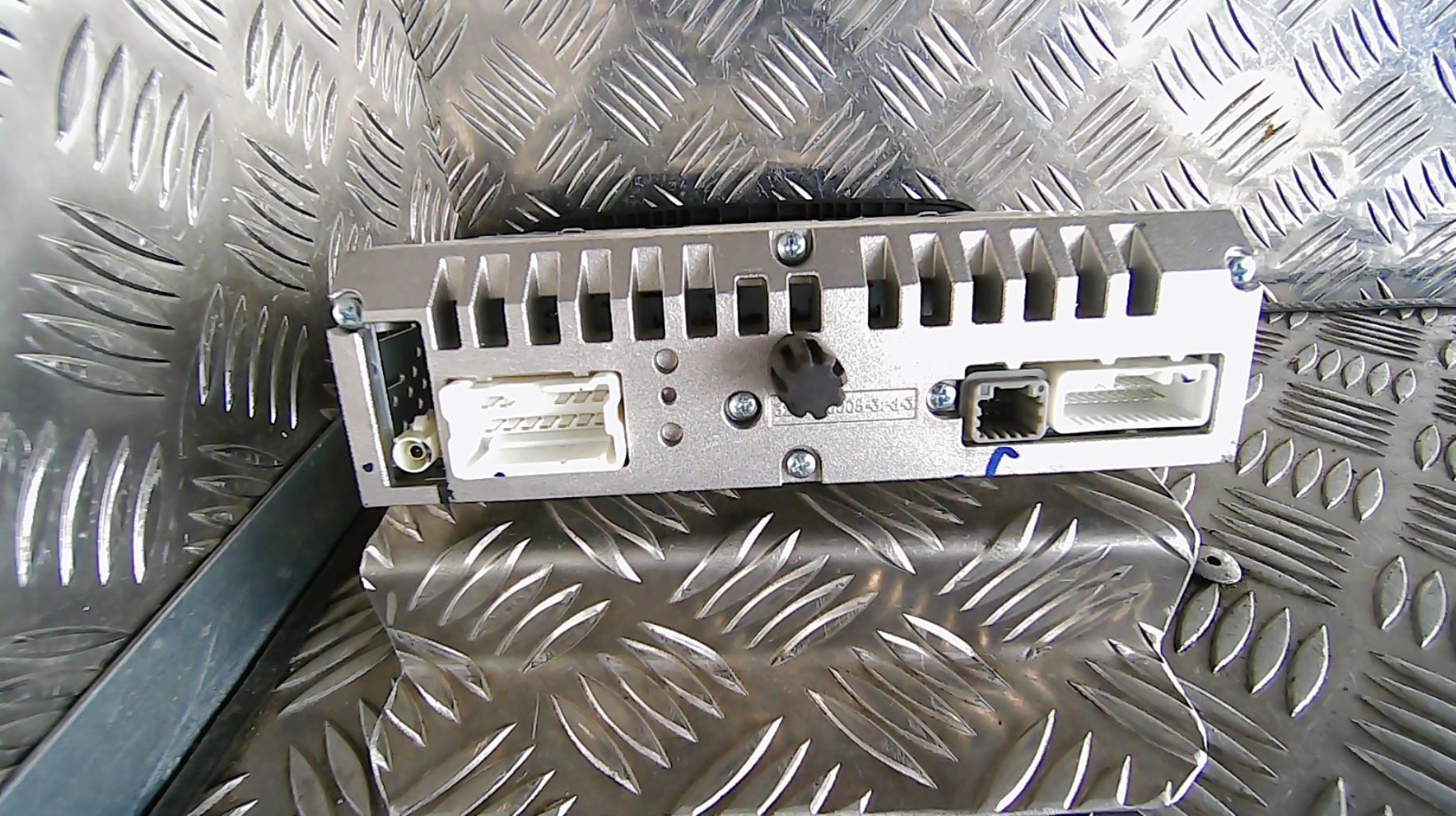 Autoradio RENAULT CLIO 4 PHASE 1 Diesel - 1