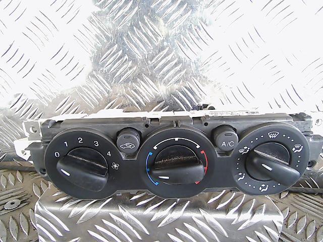 Commande chauffage FORD FOCUS 2 PHASE 1 BREAK Diesel - 1