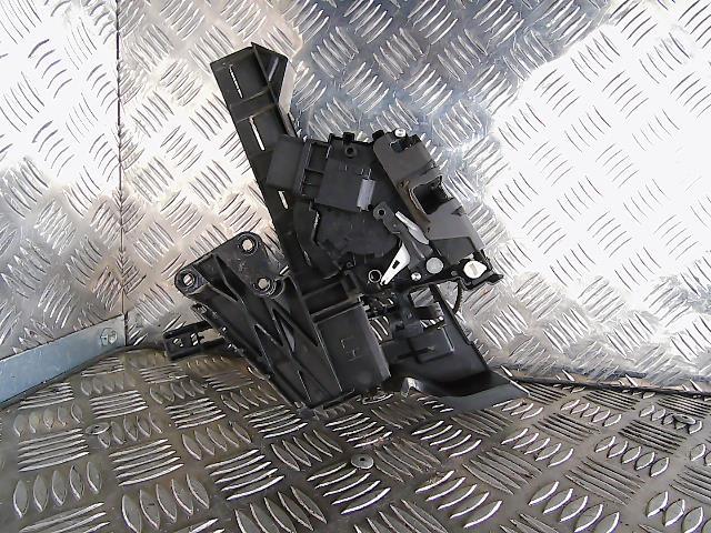 Serrure arriere gauche FORD FOCUS 2 PHASE 2 BREAK Diesel - 1