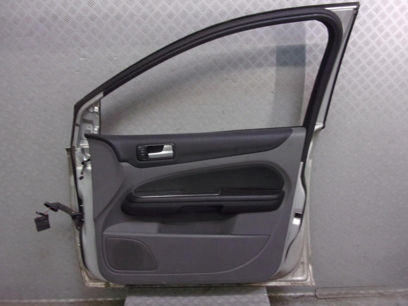 Porte avant droit FORD FOCUS 2 PHASE 2 BREAK Diesel - 1
