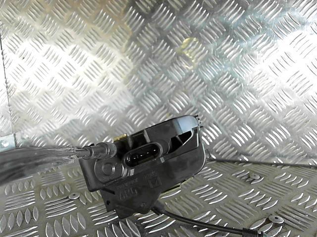 Serrure arriere gauche RENAULT LAGUNA 2 PHASE 1 Diesel - 1