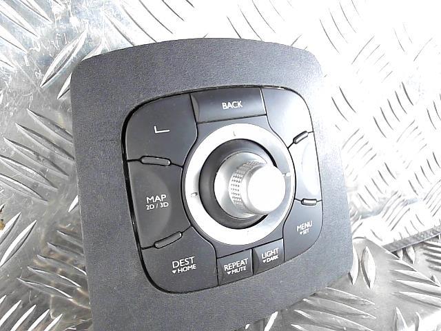Commande GPS RENAULT SCENIC 3 PHASE 2 Diesel - 1
