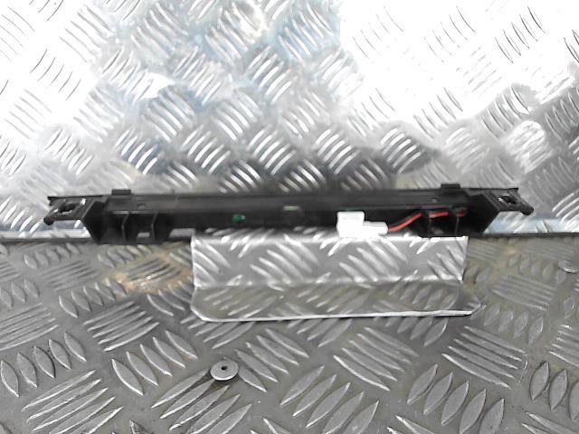 Feu arriere stop central NISSAN ALMERA 2 PHASE 1 Essence - 1
